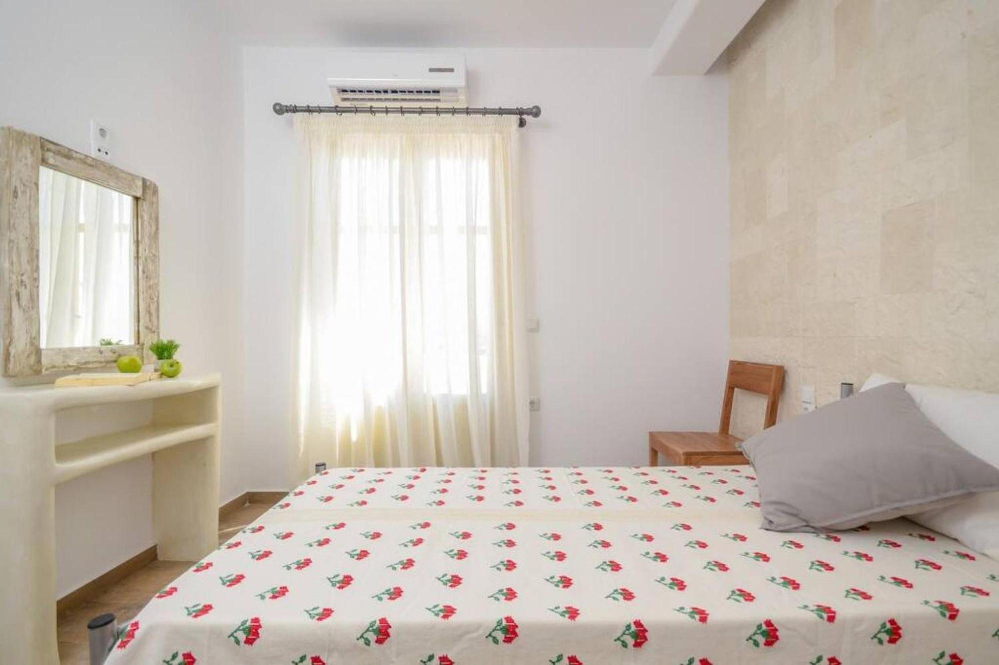Villa Anthemion Naxos With Outdoor Jacuzzi Ano Sangrion Exterior photo
