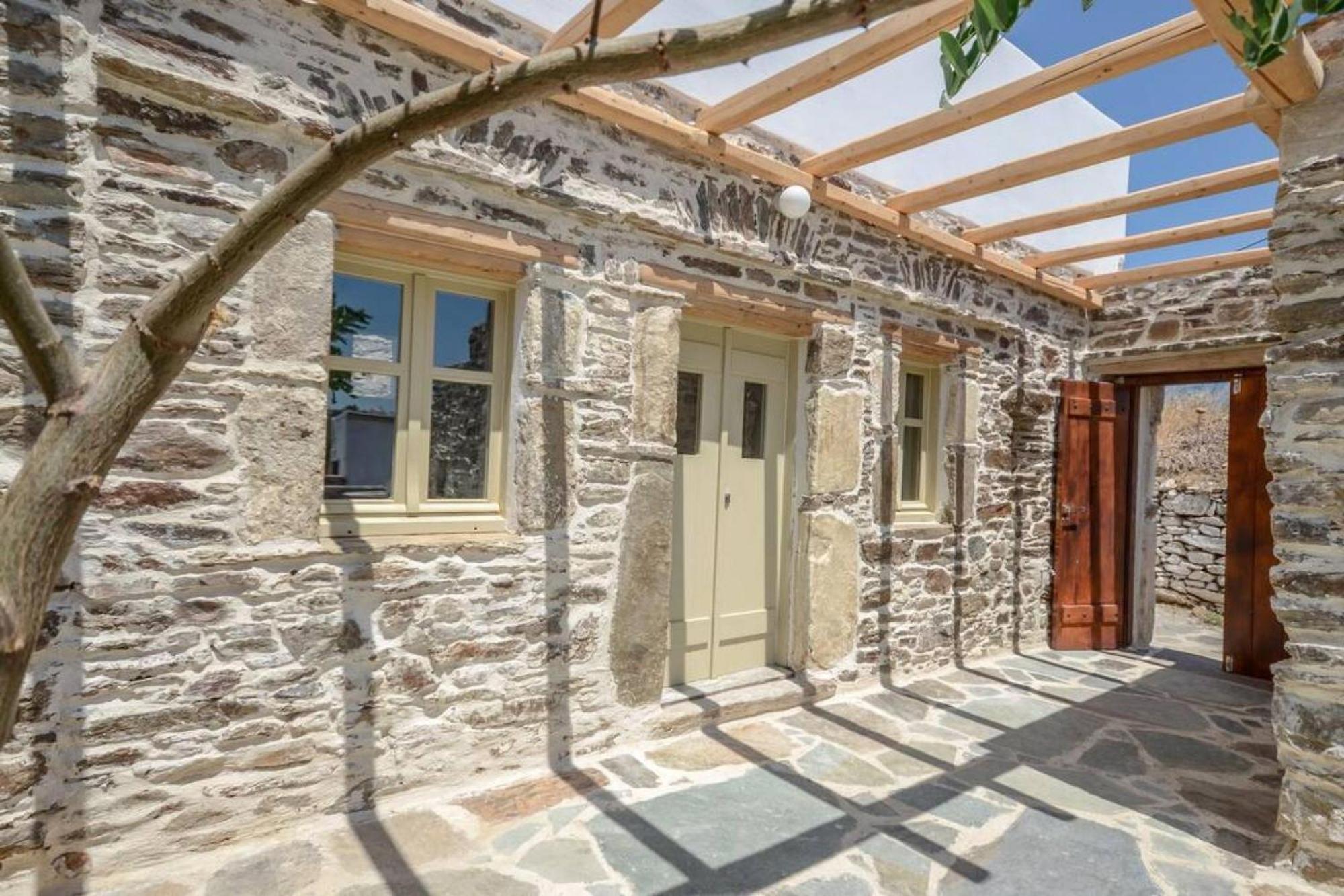 Villa Anthemion Naxos With Outdoor Jacuzzi Ano Sangrion Exterior photo